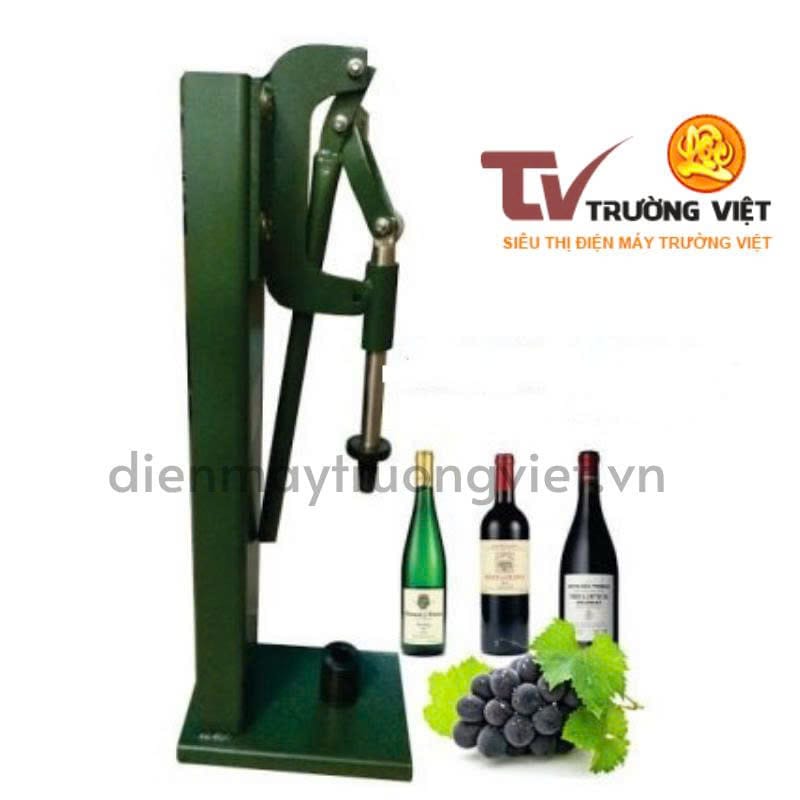 Tại sao doanh nghiệp cần đầu tư máy đóng nắp chai?